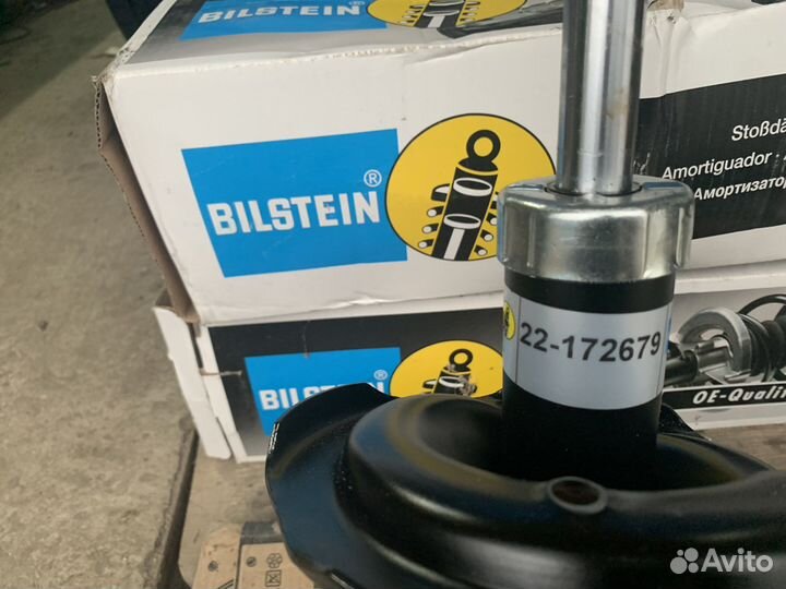 Амортизаторы передние Bilstein новые