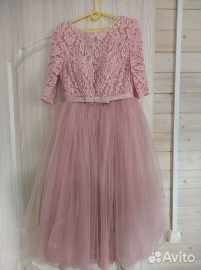 Вечернее платье