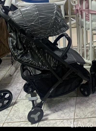 Прогулочная коляска yoya plus