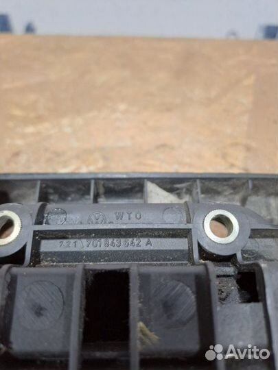 Ручка двери внутренняя Volkswagen Transporter T4