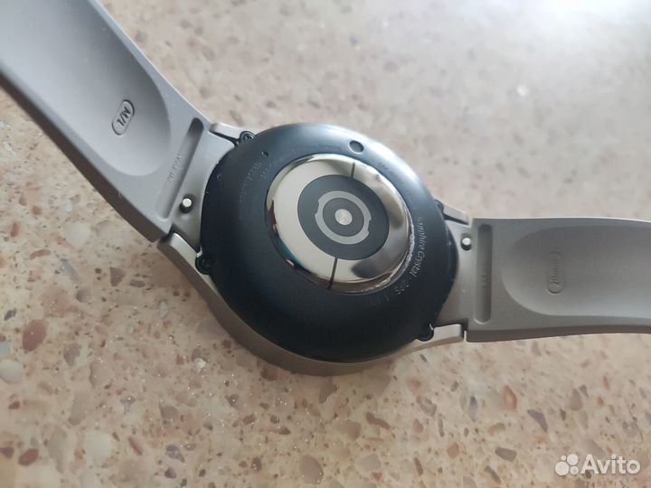 Смарт-часы Samsung Galaxy Watch5 Pro