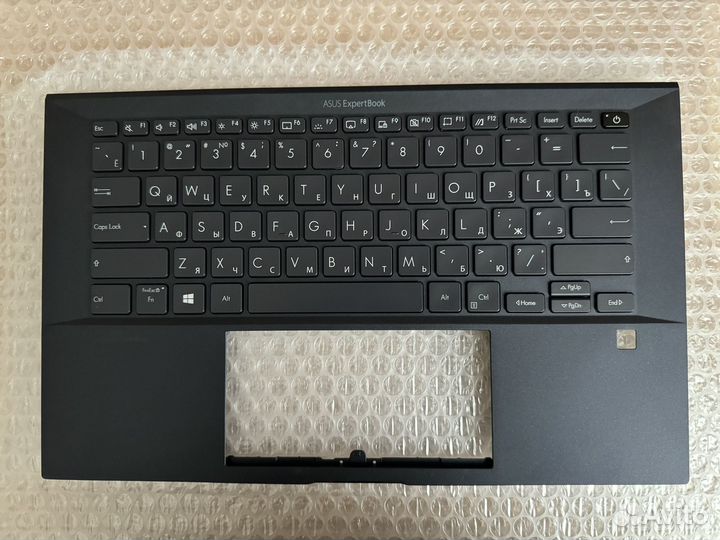 Клавиатура(топкейс в сборе) B9400CEA-1A