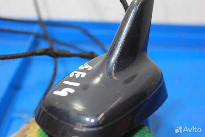 Антенна на крыше Audi A6 C6 (2009)