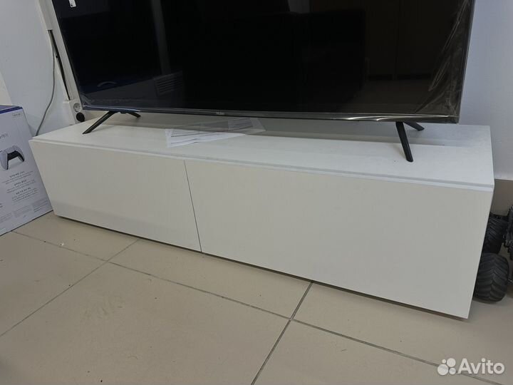 Тумба под тв белая