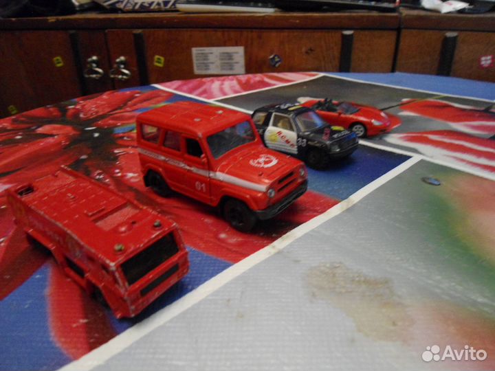 Автомобили