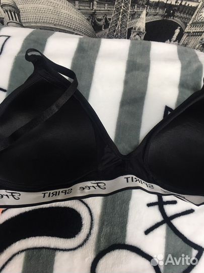 Бюстгалтер новый