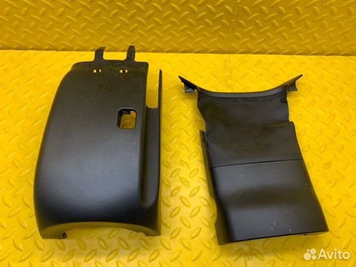 Кожух рулевой колонки Skoda Octavia Scout cjsb 1.8