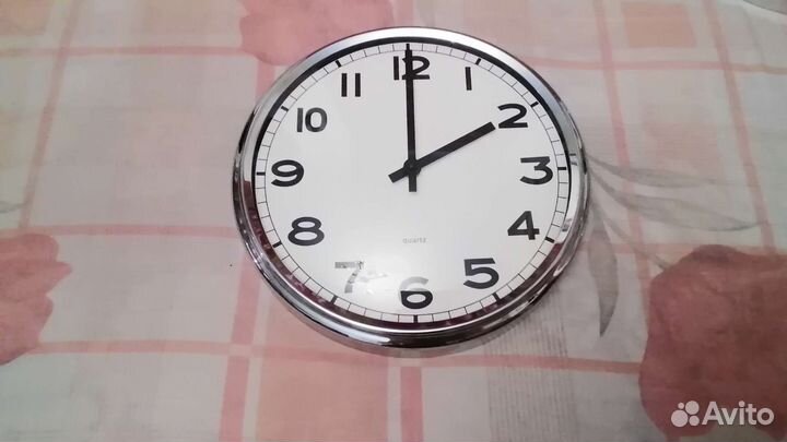 Часы настенные