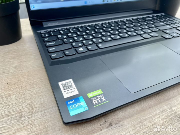 Игровой ноутбук Lenovo Gaming 3 i5-11/RTX3050Ti