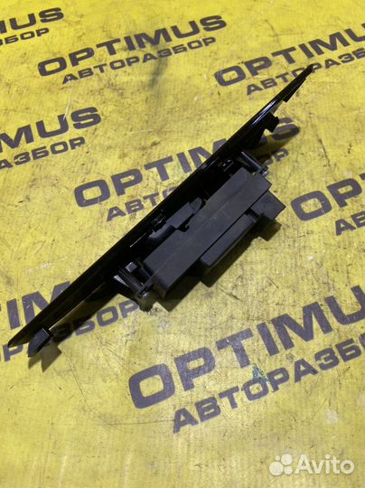 Кнопка стеклоподъемника Mazda 3 BK