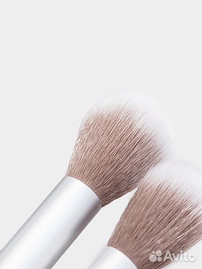 Кисть для румян
