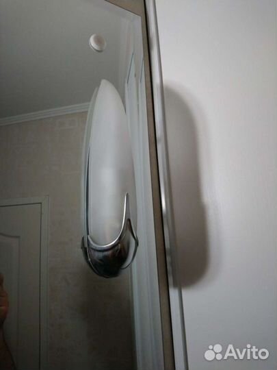 Настенный светильник бра