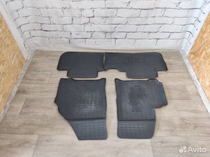 Коврики салона комплект chevrolet Rezzo 2005-2010