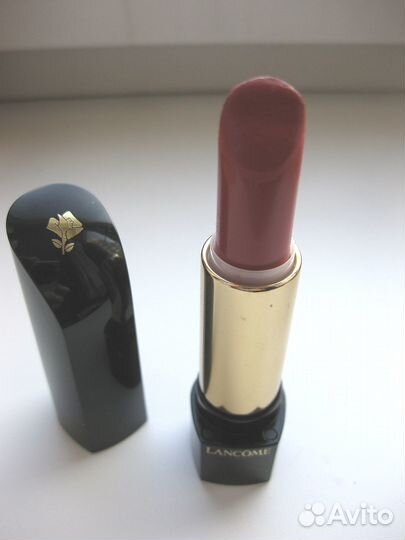 Lancome помада