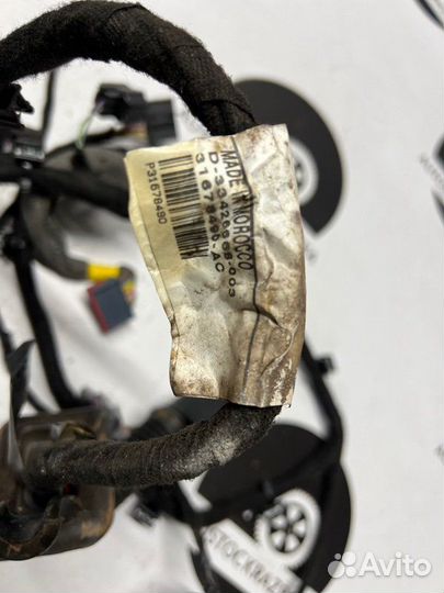 Проводка двери передняя правая Volvo Xc90 B4204T26