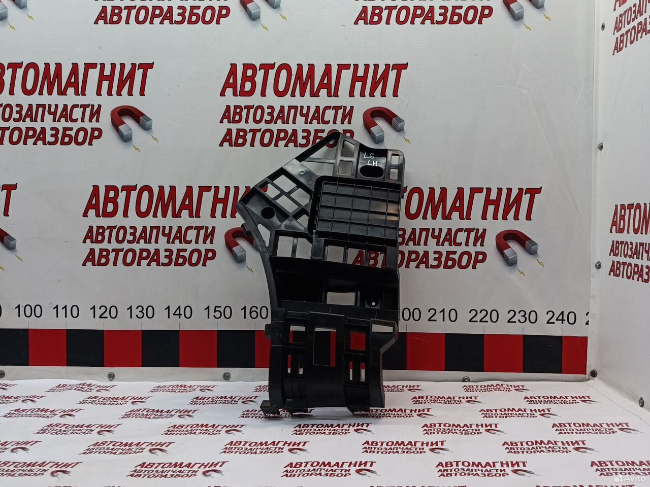 Кронштейн заднего бампера левый Lixiang L6