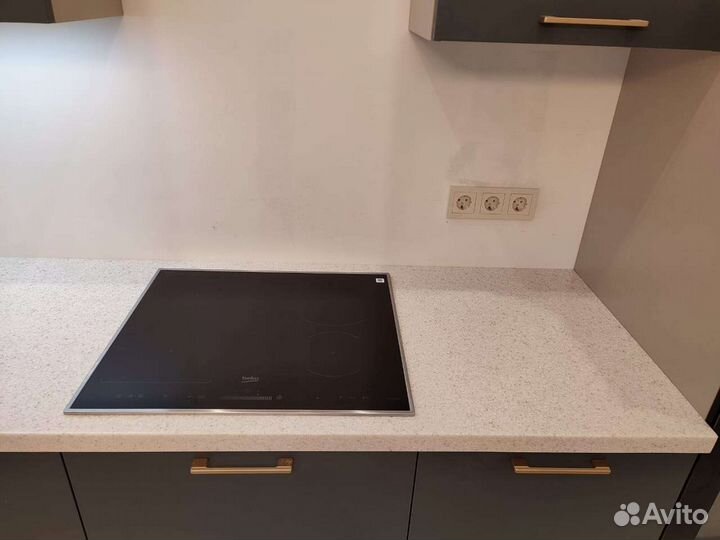 Столешница из кварцевого агломерата