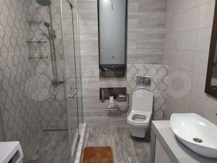 2-к. квартира, 67 м², 4/16 эт.