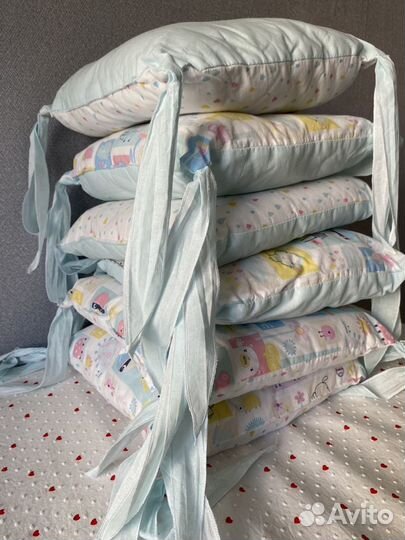 Бортик (бампер) в кроватку