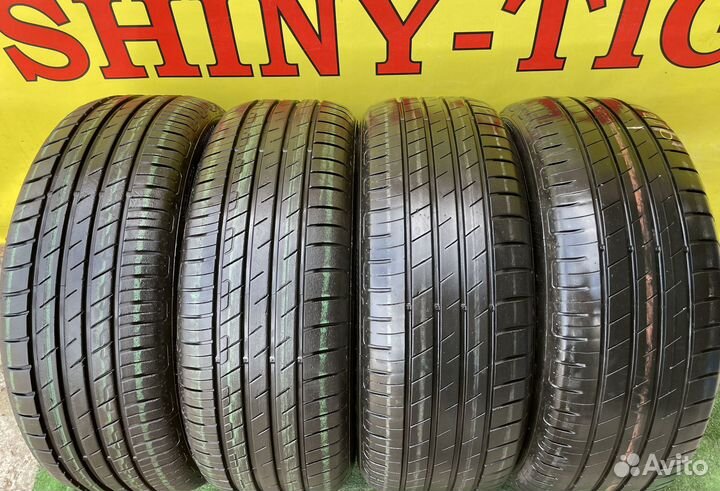 Goodyear EfficientGrip Performance 215/55 R17