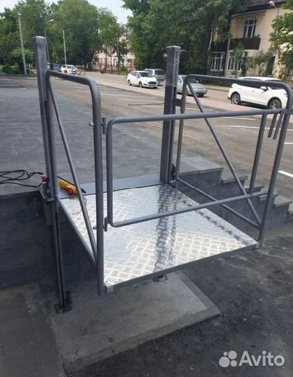 Подъемник для инвалидов