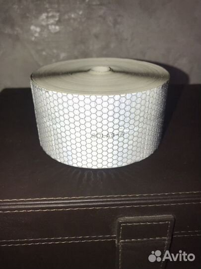 Светоотражающая клеящаяся лента Solas