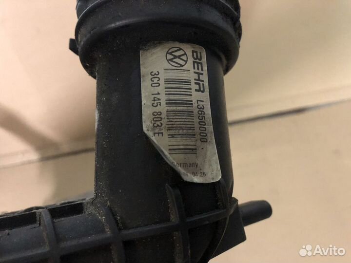 Радиатор интеркуллера Volkswagen Passat B6