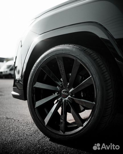 Кованые диски R22 Lexus LX600 Toyota LC300