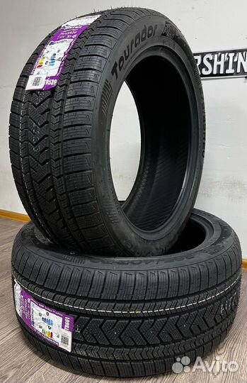 Tourador Winter Pro TSU1 275/45 R20 и 305/40 R20 112V