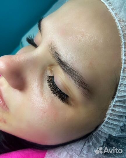 Наращивание ресниц