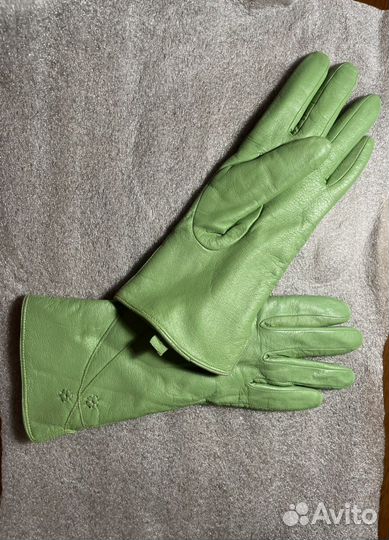 Кожаные перчатки