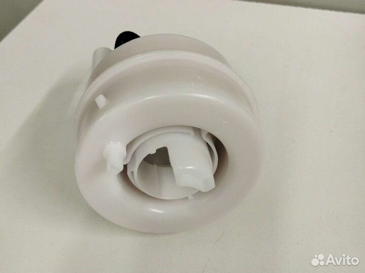 Топливный фильтр Ниссан