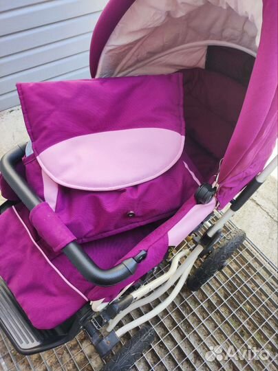 Прогулочная коляска 2 в 1