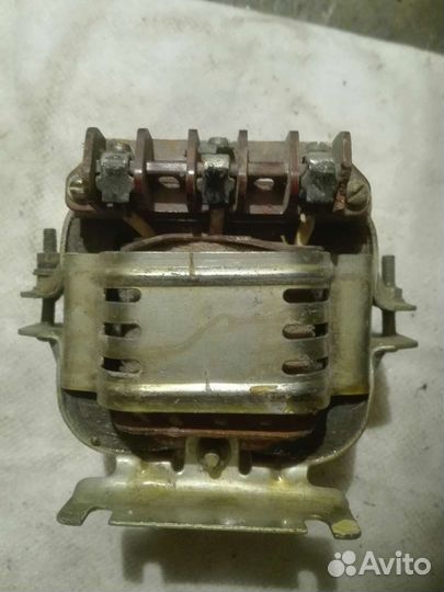 Трансформатор,выключатель автоматический