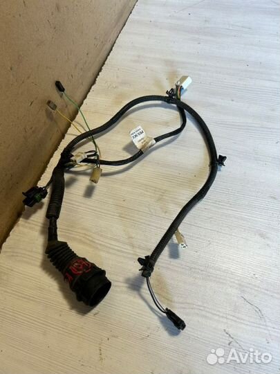 Проводка двери передняя левая Chevrolet Niva