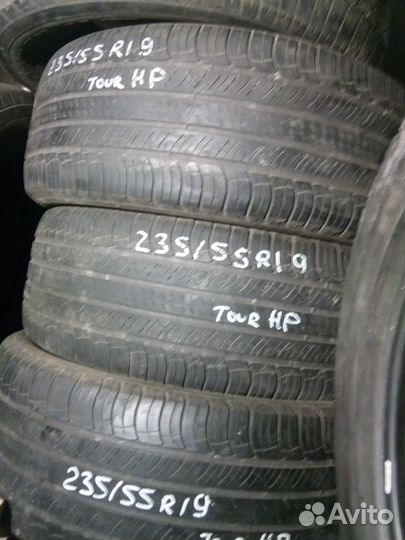 Michelin Latitude Tour HP 235/55 R19