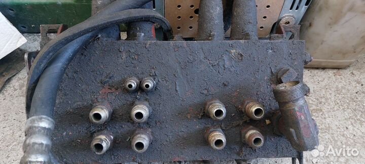 Гидрораспределитель