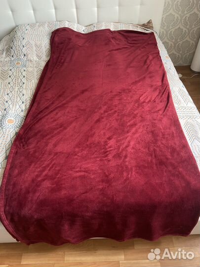 Покрывало на кровать 220 на 240 и 140 на 170