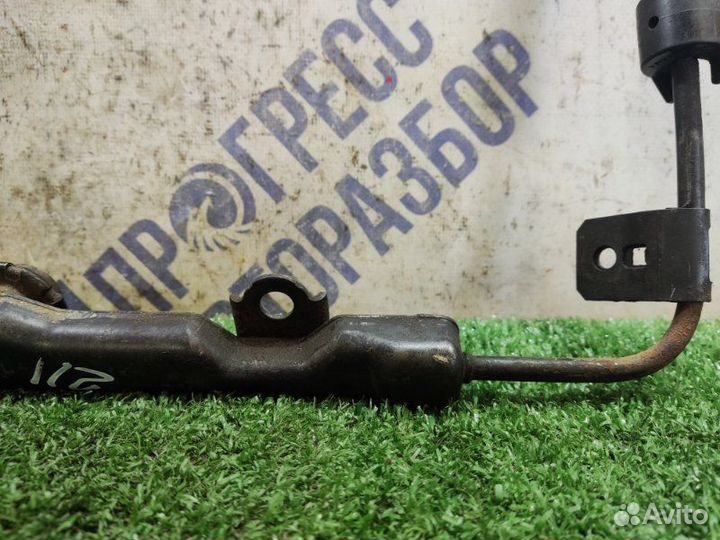 Топливная рампа Toyota Avensis универсал 1.8 1zzfe