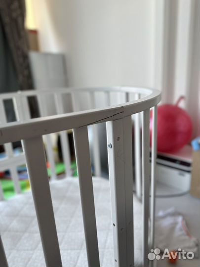 Кроватка-трансформер детская с маятником