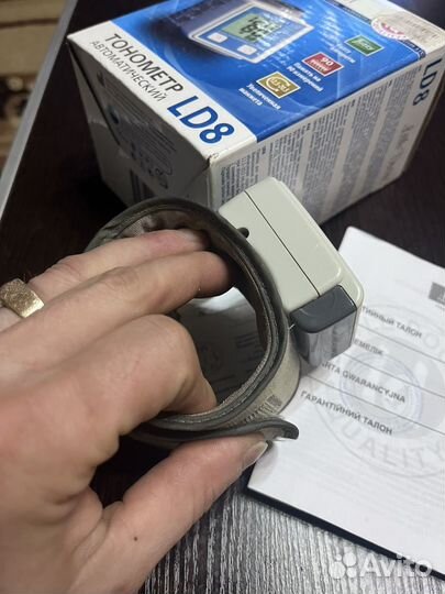 Тонометр запястный
