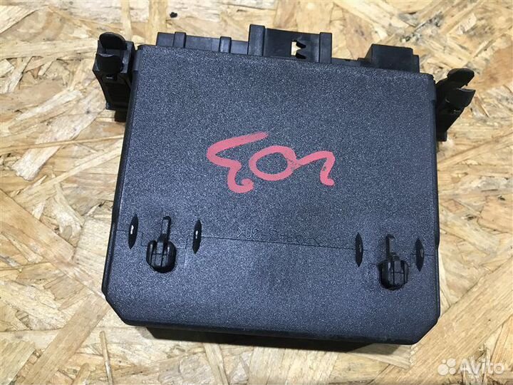 Блок управления двери задний левый Mercedes-Benz