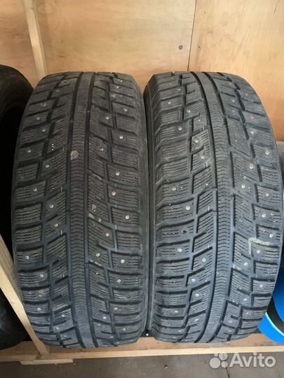 Kumho I'Zen KW22 205/55 R16