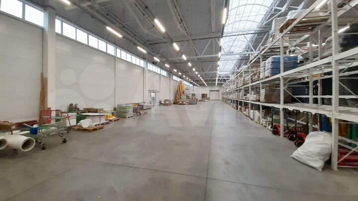 Свободного назначения, 1000 м²