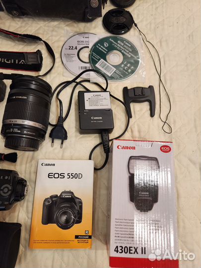 Комплект Сanon EOS 550D+ travel объектив+вспышка