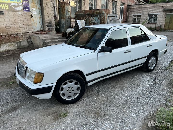 Mercedes-Benz W124 2.3 МТ, 1986, 130 000 км
