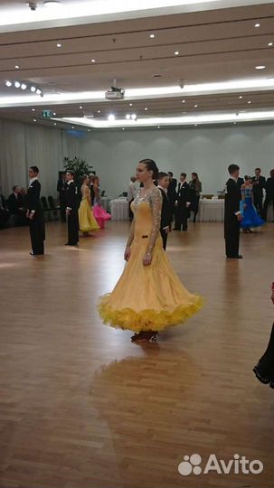 Платье для бальных танцев ю2