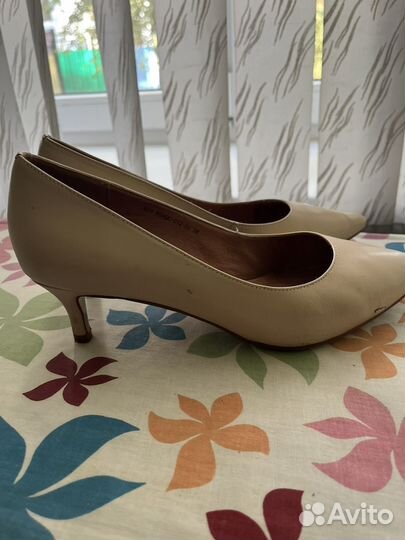 Туфли женские 38 размер