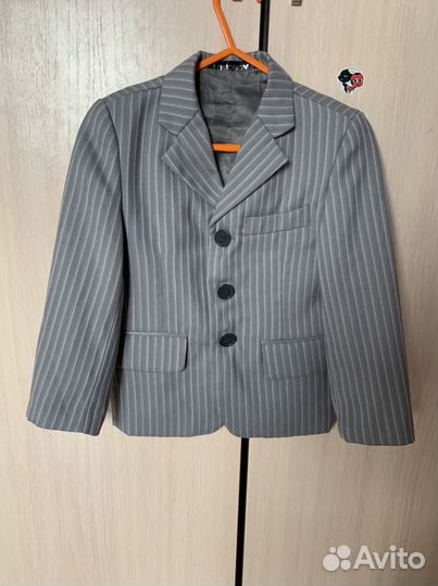 Костюм детский новый для мальчика рост 104