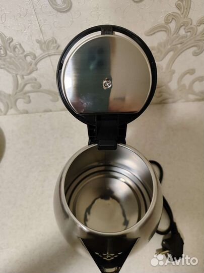 Чайник электрический новый